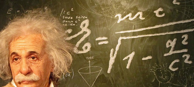 Here are 25 amazing life lessons from Albert Einstein!